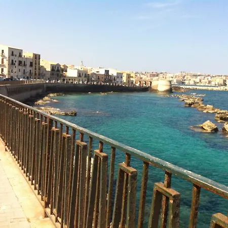 בית נופש Casa Angelica סירקוזה